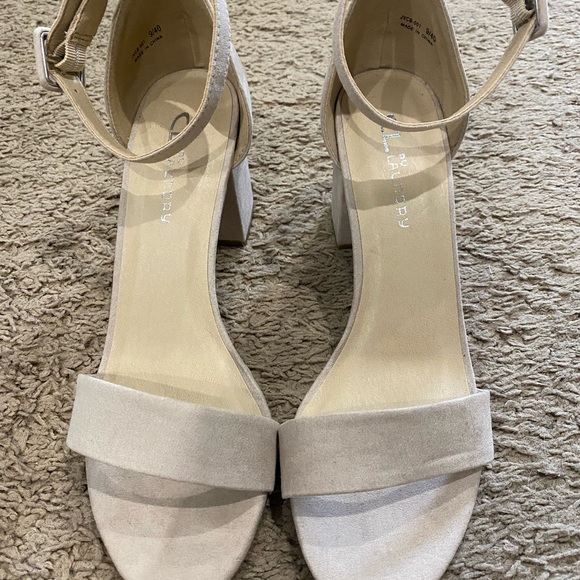 Summer Sandal - Picture 2 of 4